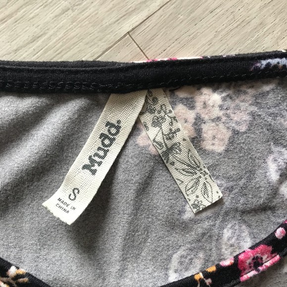 Mudd Floral Long Sleeve Mini Dress Fit Flare Flowy Cottagecore Holiday Ditsy - Picture 2 of 8